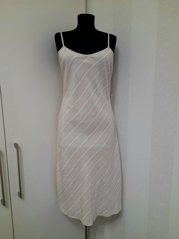 Women Dress White Viscose 36 / S / 44