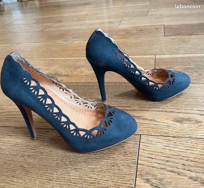 Donna ZARA Tacchi Blu Navy Camoscio 37