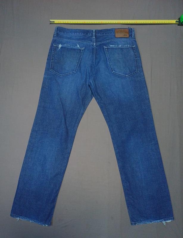 Мужские Hugo Boss Джинсы Тёмно-синие Джинс 36