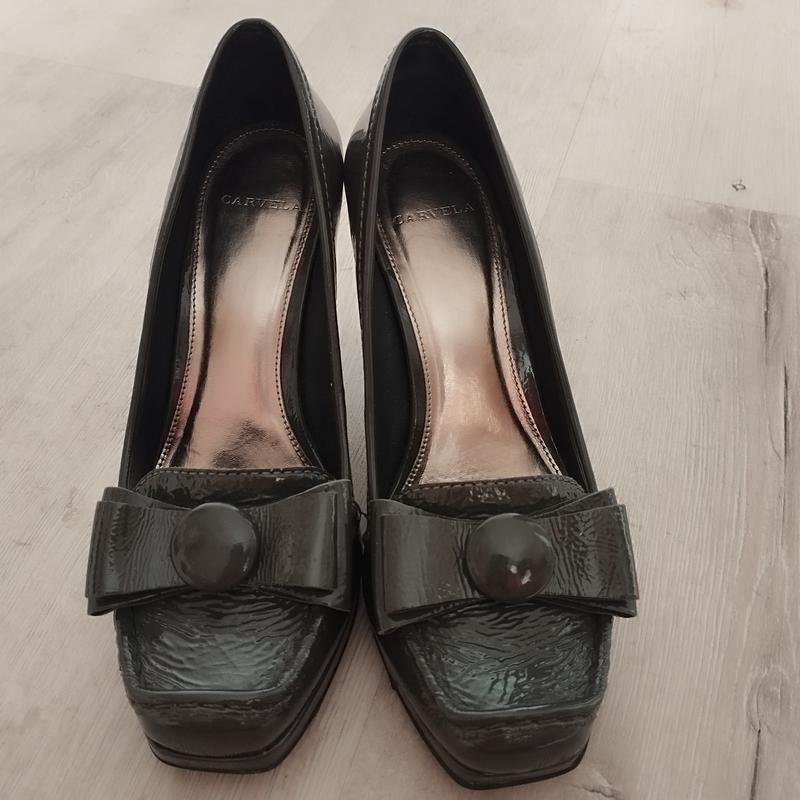 Женские Carvela Туфли Хаки Кожа 38