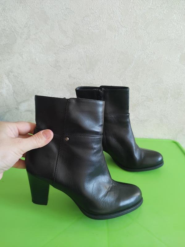 Женские Clarks Ботильоны Чёрный Кожа 37