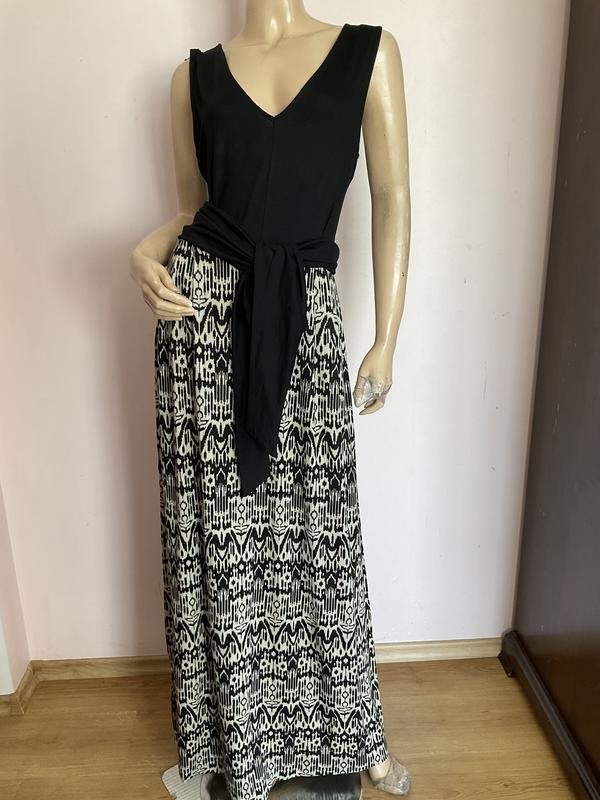 Women Hobbs Dress Black Viscose 40 / L / 48