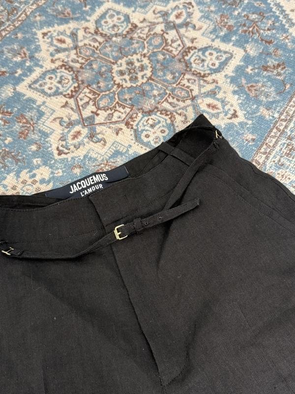 Женские Jacquemus Шорты Чёрный Шерсть 36