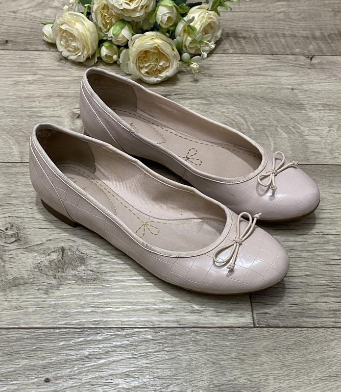Damen Clarks Absätze Beige Kunstleder 39.5
