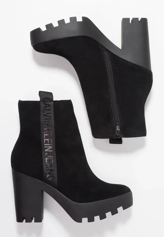 Damen Calvin Klein Stiefel Schwarz Wildleder 39.5