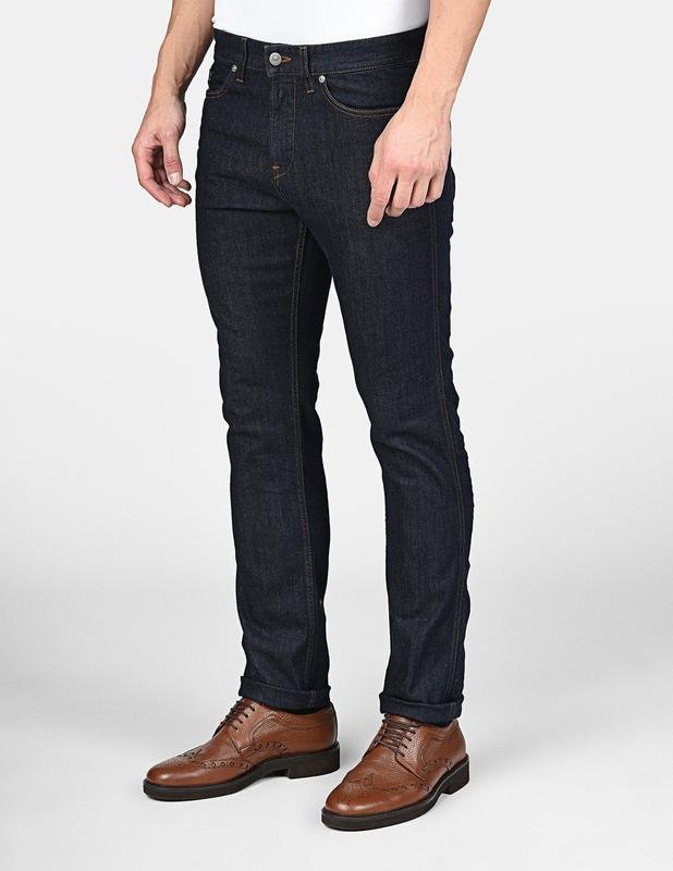 Мужской Hugo Boss Джинсы Тёмно-синий Джинс 30 / S