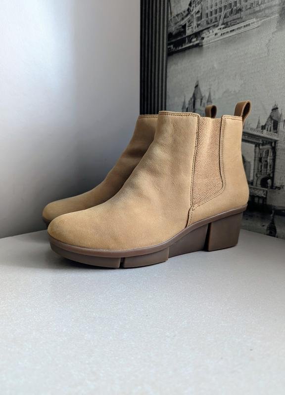 Женские Clarks Ботильоны Персиковый Нубук 36.5