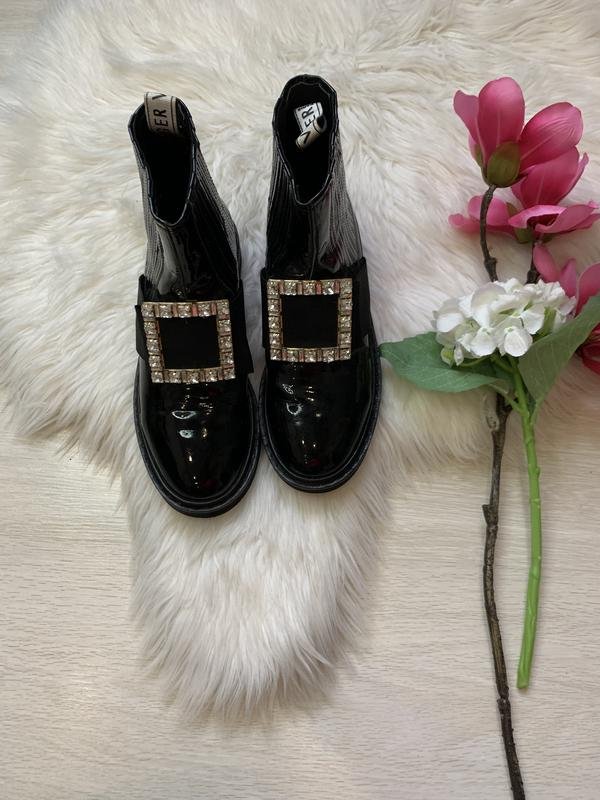 Женские Roger Vivier Сапоги Чёрный 38