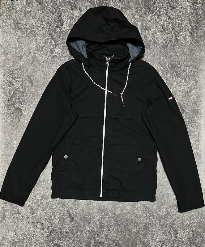 Мужской Tommy Hilfiger Куртка Чёрный 38 / M / 46