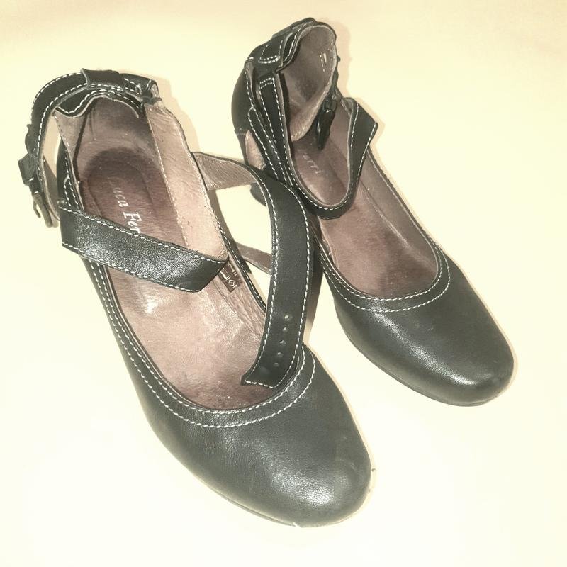 Femme Talons Noirs 38