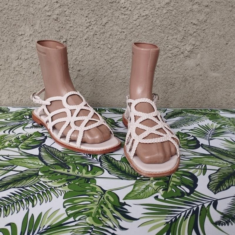 Women Melvin & Hamilton Sandals Beige Leather 40