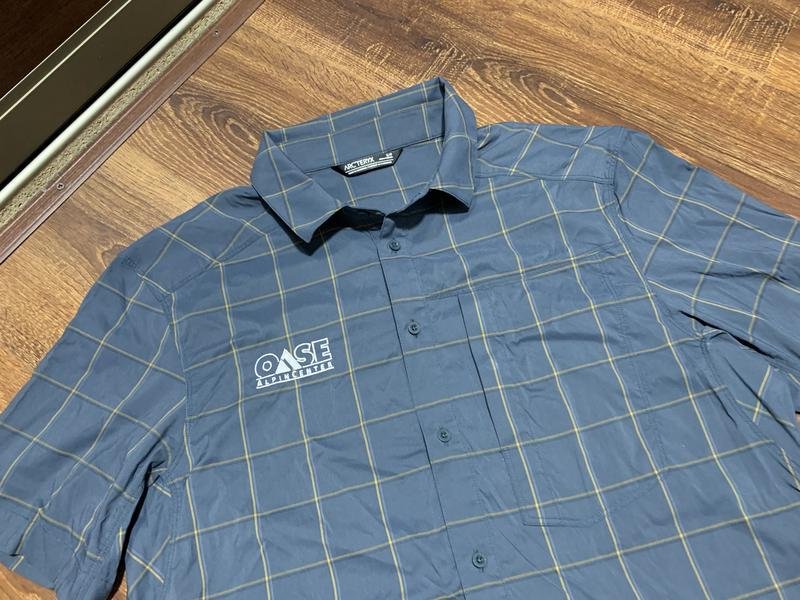 Uomo Arc'teryx Camicia Blu Navy 36 / S / 44