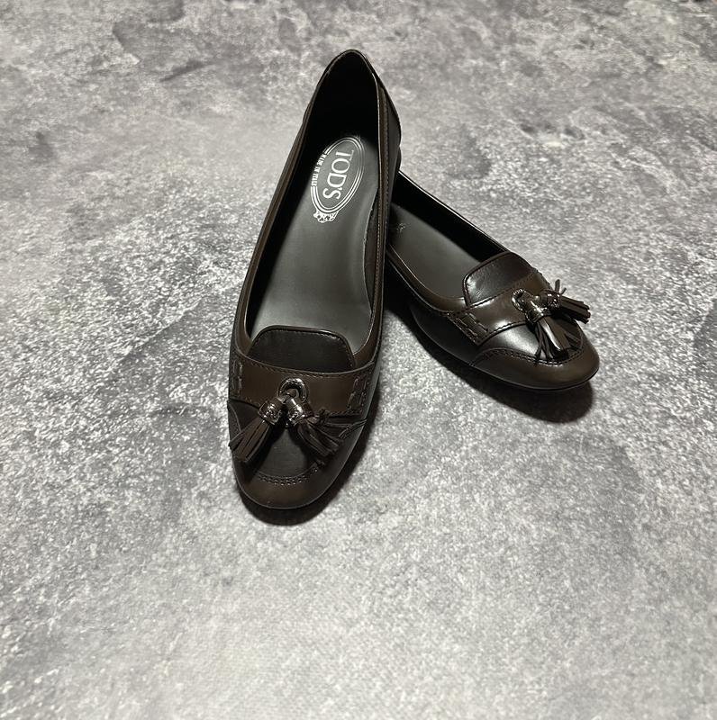 Damen Tod's Slipper Braun Leder 38