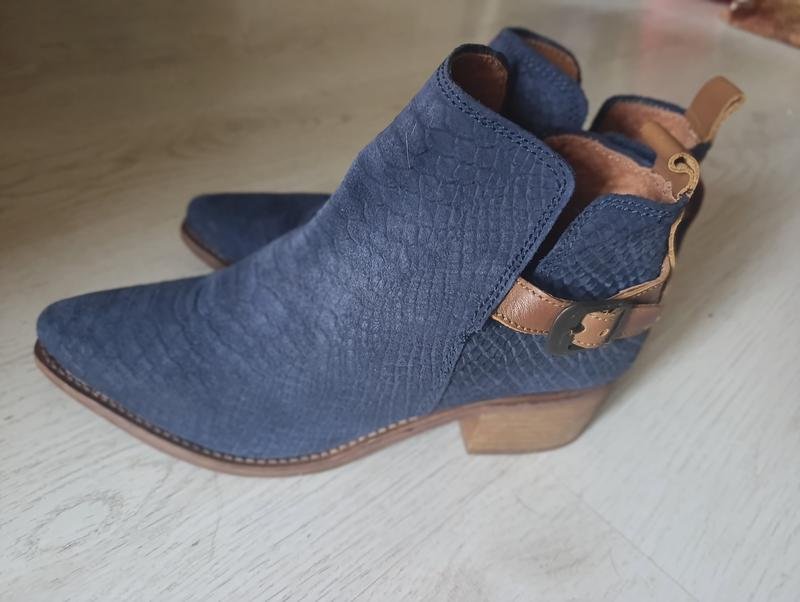 Женские Giuseppe Zanotti Ботинки Тёмно-синие Нубук