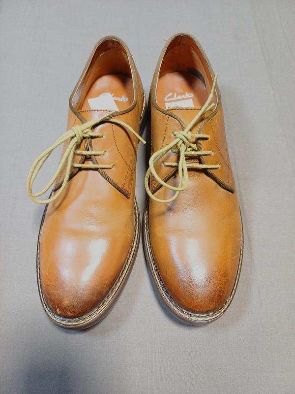 Men Clarks Heels Beige Leather 43