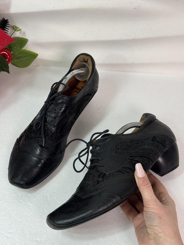 Femme Think! Talons Noir Suède 40