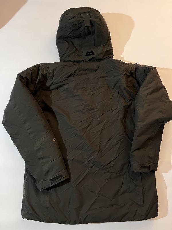 Herren Mountain Equipment Jacke Khaki Synthetik 42