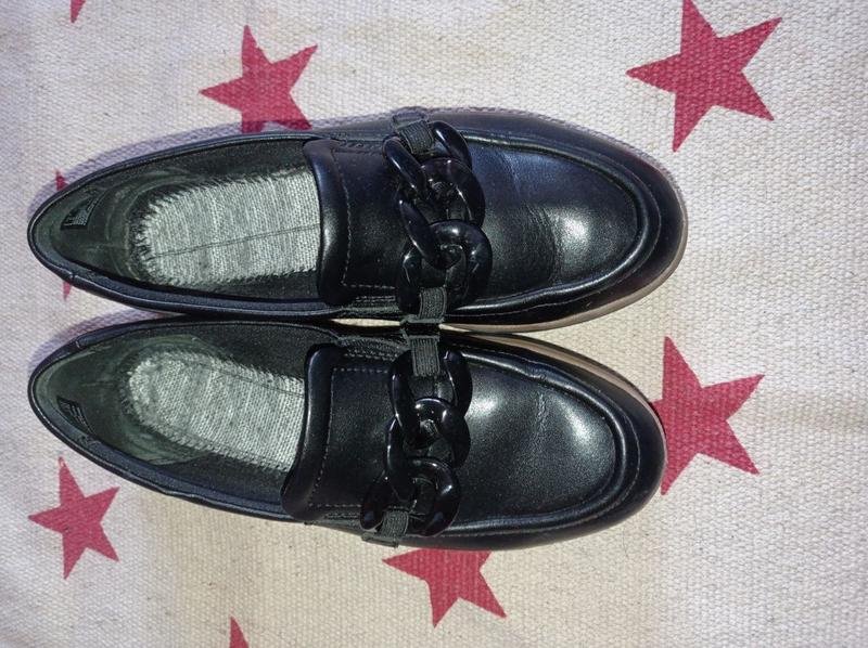 Женские Clarks Лоферы Чёрный Кожа 38