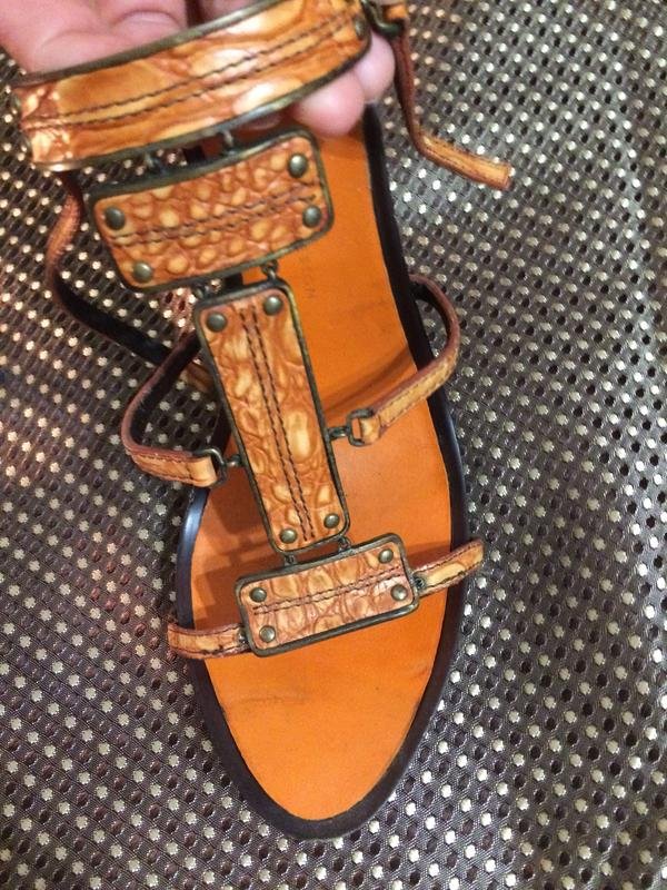 Женские Giuseppe Zanotti Босоножки Коричневый Кожа