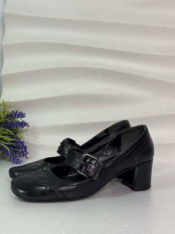 Femme Bata Talons Noir Cuir 37
