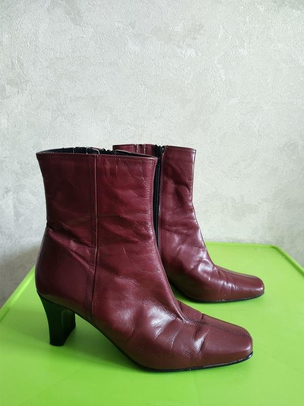 Женские Clarks Ботильоны Бордовые Кожа 39