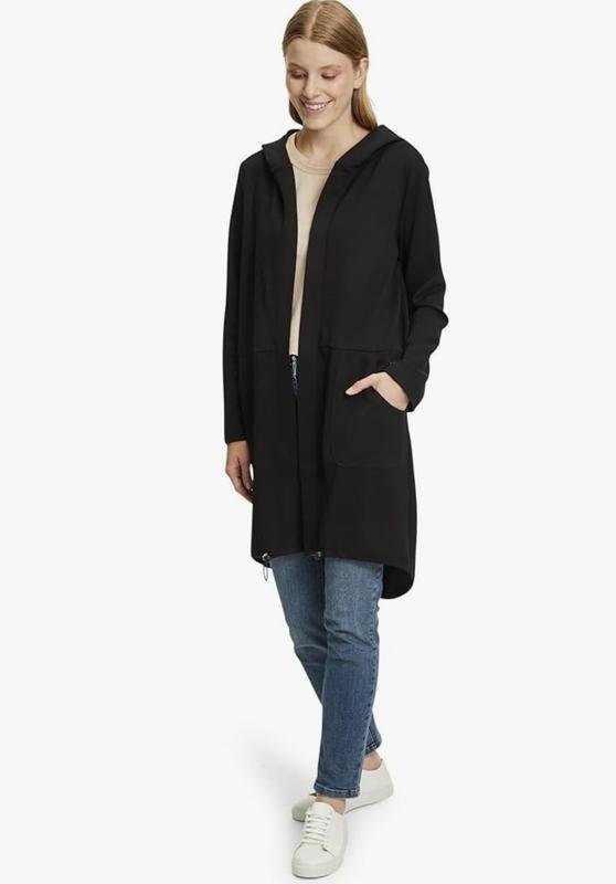 Pullover, Strickjacken & Hoodies