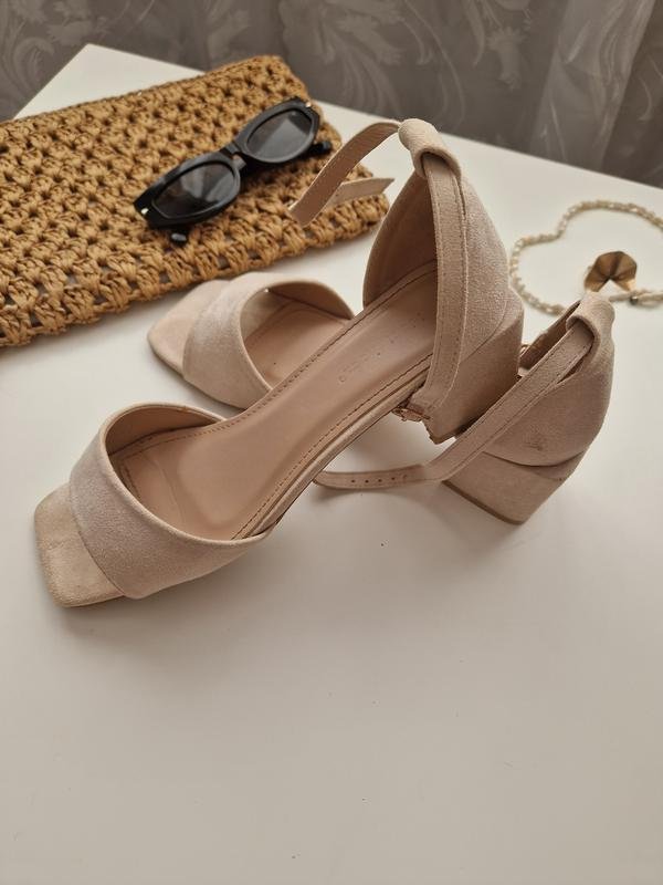 Donna Tacchi Beige Tessuto 9