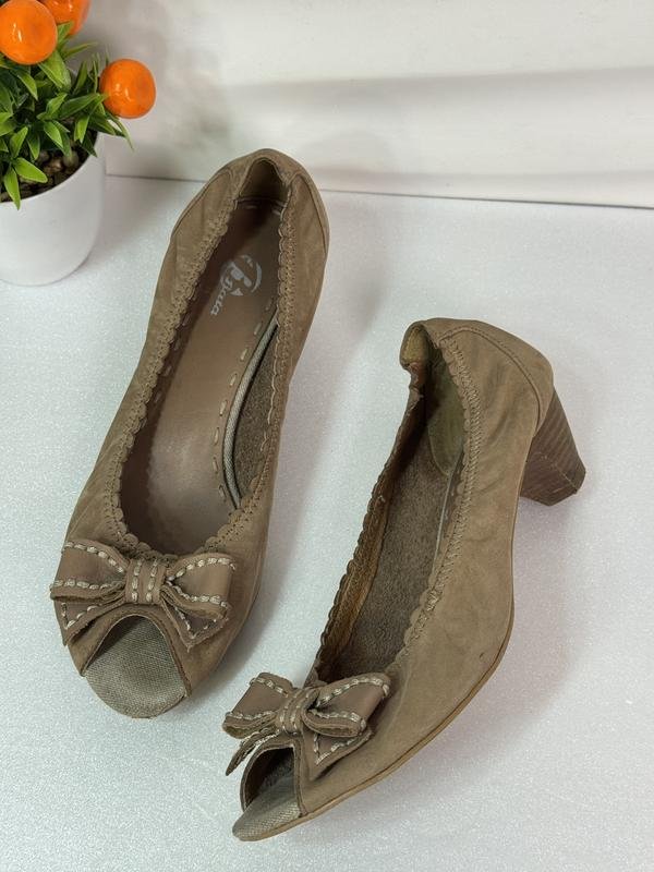 Женские Bata Босоножки Коричневый Кожа 39