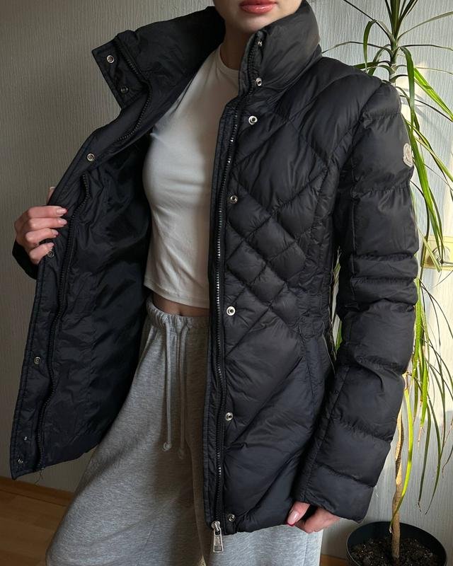 Женская Moncler Куртка Чёрная