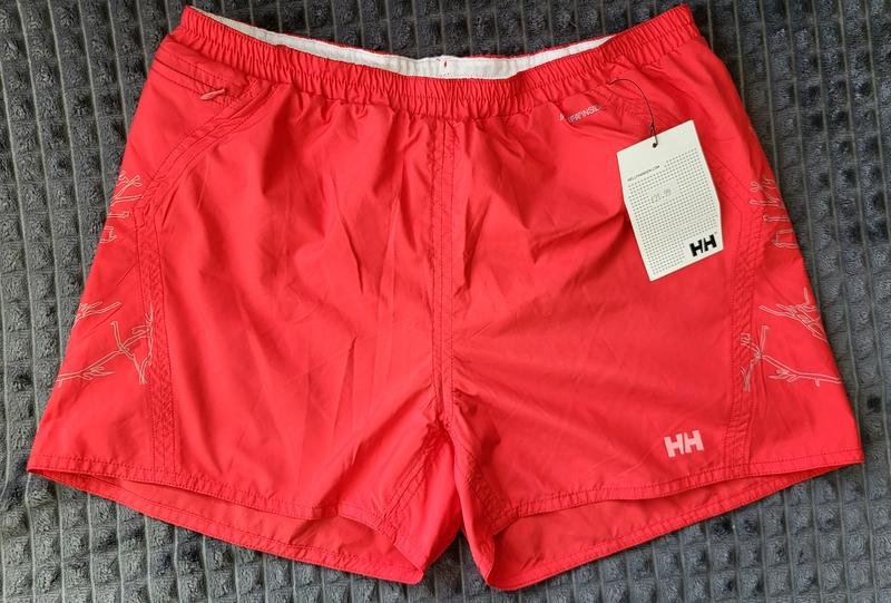 Women Helly Hansen Shorts Red S