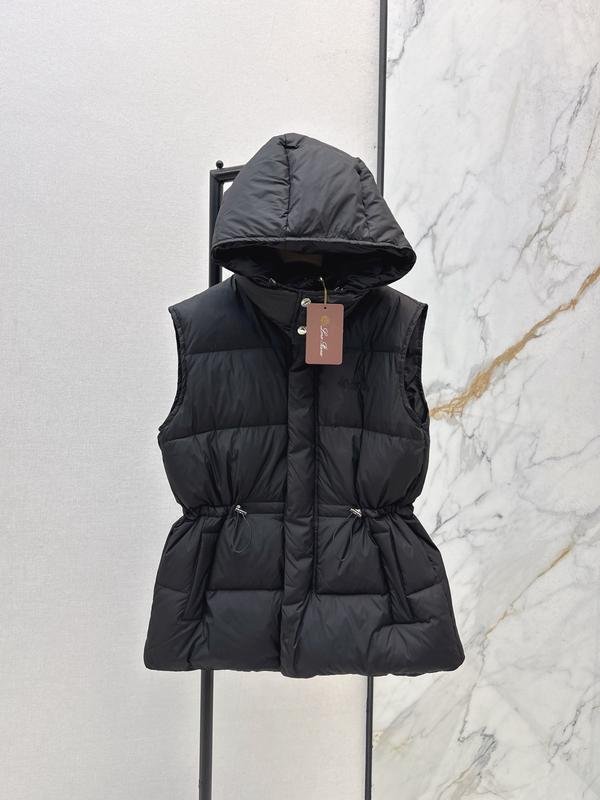 Женская Loro Piana Безрукавка Чёрный M