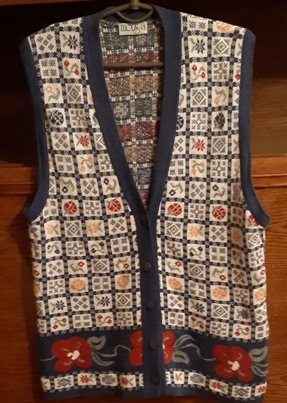 Women Monsoon Vest Multicolor M