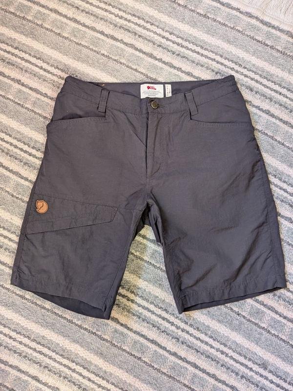 Женские Fjällräven Шорты Серый 40