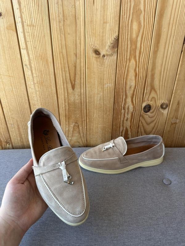 Женские Loro Piana Лоферы 37