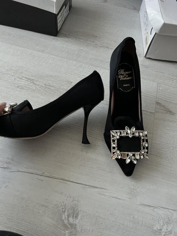 Женские Roger Vivier Туфли Чёрный 36