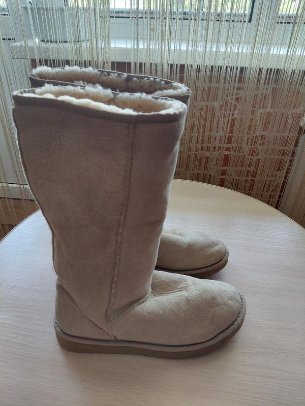 Женские Ugee Угги Бежевый 39