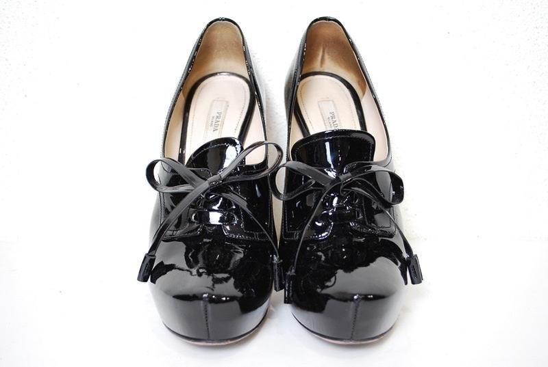 Женские Prada Туфли Чёрный 37