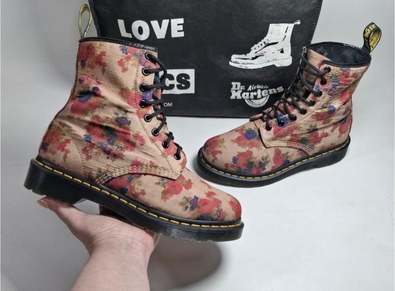 Women Dr. Martens Boots Multicolor Canvas 40