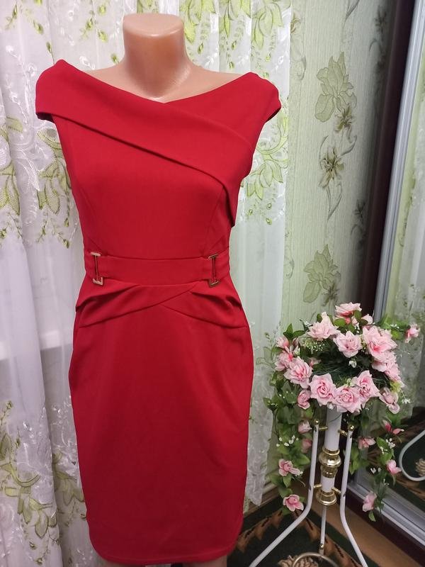 Женское Lipsy Платье Красное 40