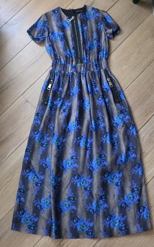 Женское Christopher Kane Платье Чёрное Шелк S