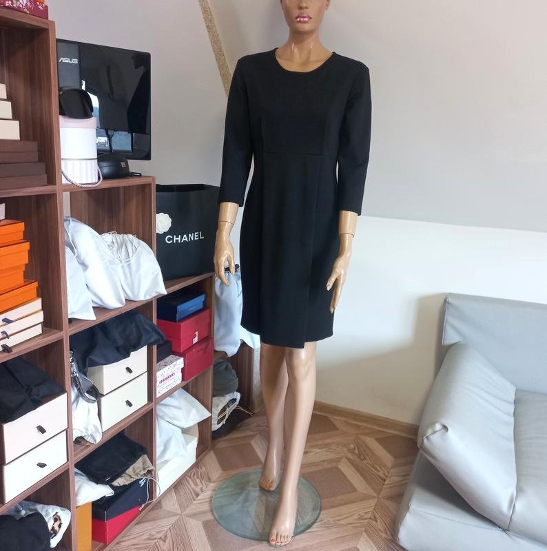 Женское Weekend Max Mara Платье Чёрный Трикотаж M