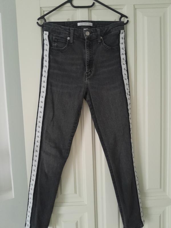 Женские Calvin Klein Джинсы Чёрные 28