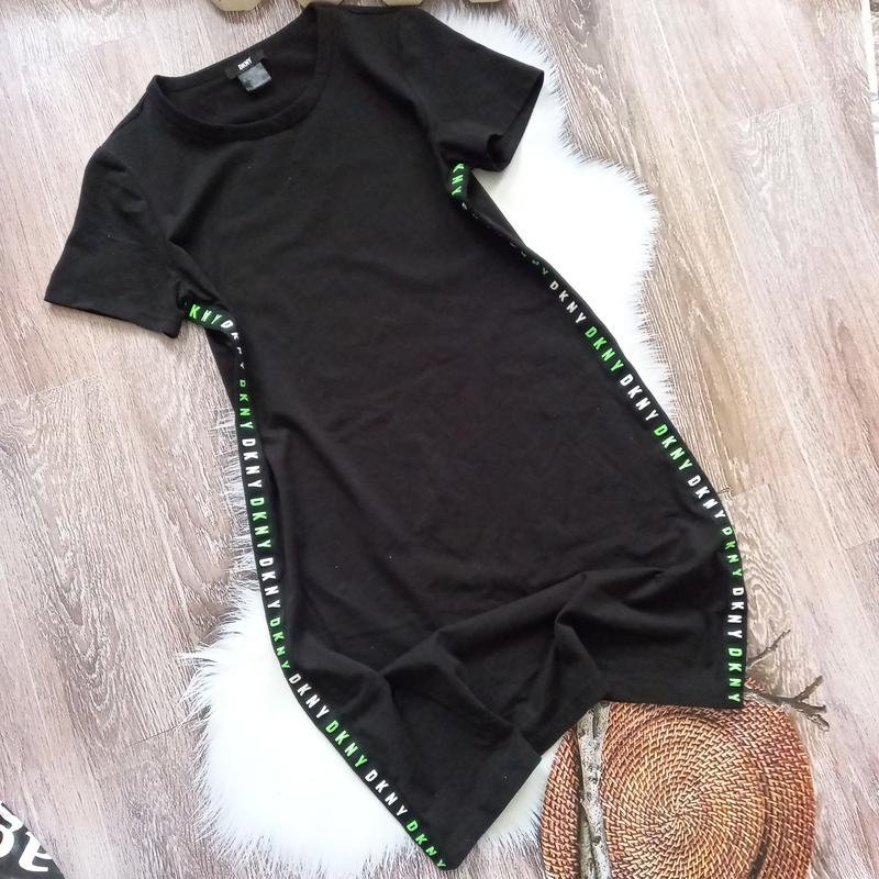 Женское DKNY Платье Чёрный Трикотаж M