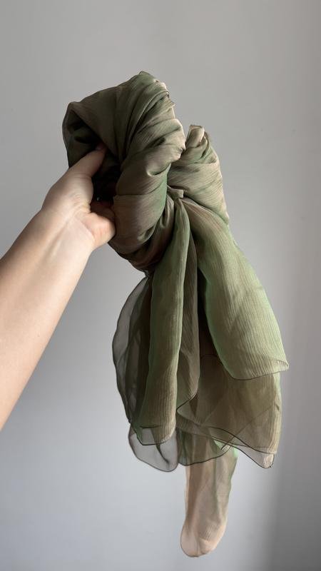 Damen Akris Schal Grün Seide