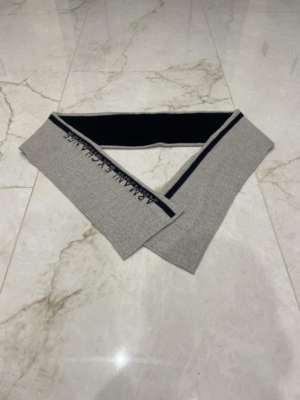 Unisex Armani Exchange Schal Grau