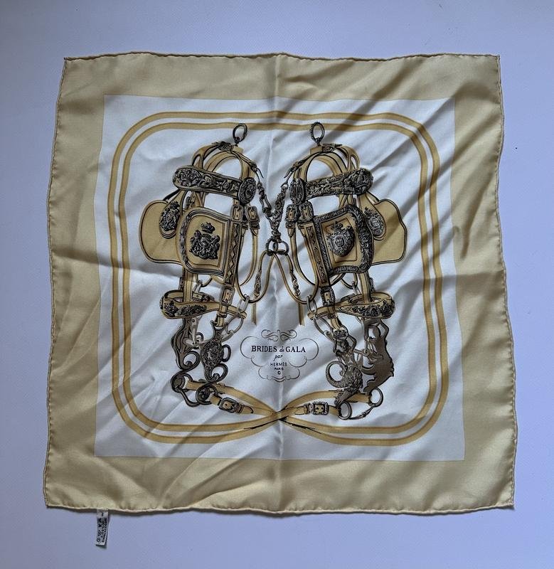 Women Hermes Scarf Beige Silk 45