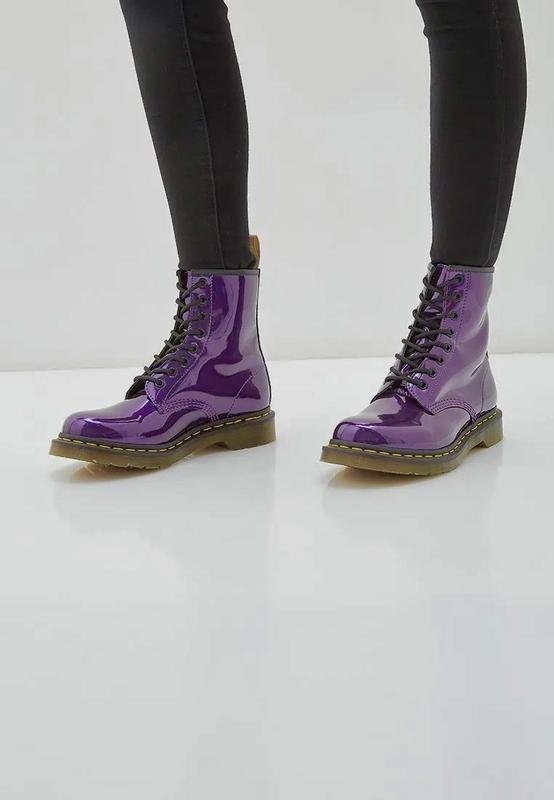 Women Dr. Martens Boots Purple Leather 38