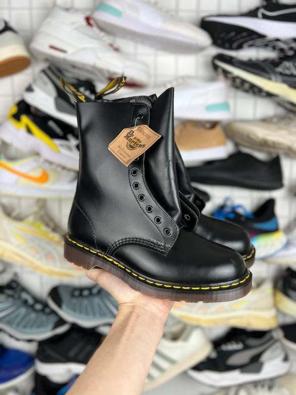 Women Dr. Martens Boots Black 41