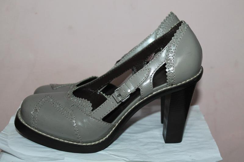 Women Balenciaga Heels Grey 39