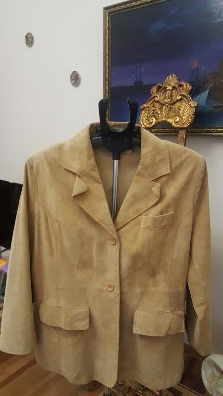 Женский Cruciani Пиджак Бежевый Замша 40 / L / 48